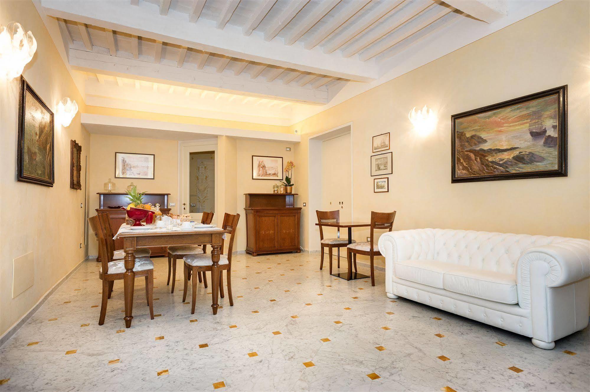 بيزا Relais Dei Mercanti B&B And Suites المظهر الخارجي الصورة