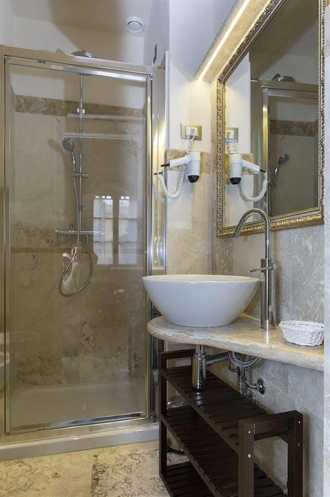 بيزا Relais Dei Mercanti B&B And Suites المظهر الخارجي الصورة